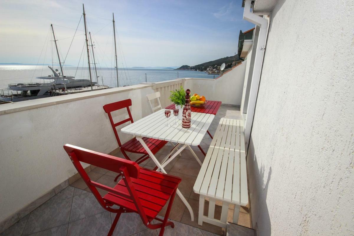 Apartmani Kristijan Jesenice  Exteriér fotografie
